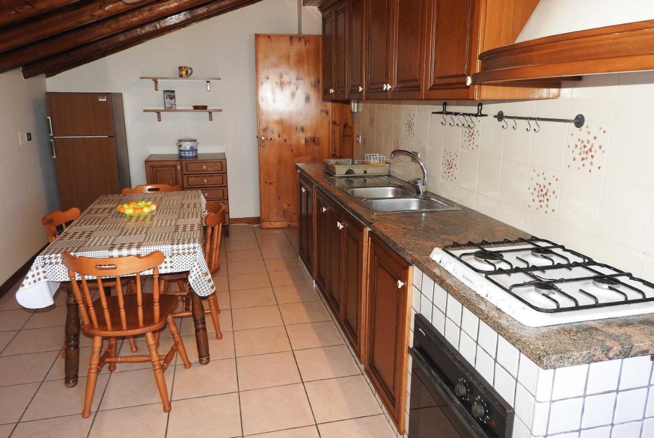 Mansarda Sul Mare Dei Ciclopi Apartment Aci Trezza Exterior photo